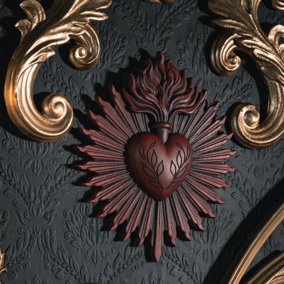 Sacred Heart Resin Wall Art – Religious Home Decor