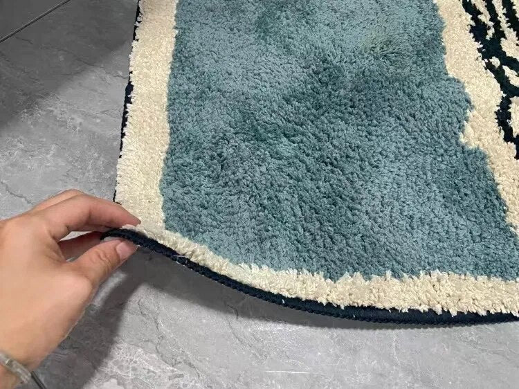 Retro Bath Mat – Anti-Slip Bathroom Rug for Modern Homes