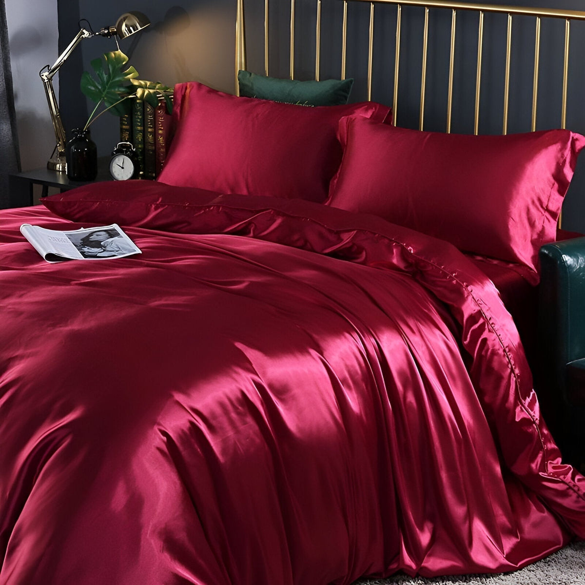 Mulberry Silk Bedding Set – Soft Sheets & Pillowcases