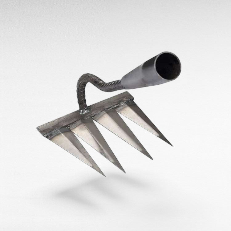 Steel Garden Rake with Deep Root Extraction – LawnLiberator