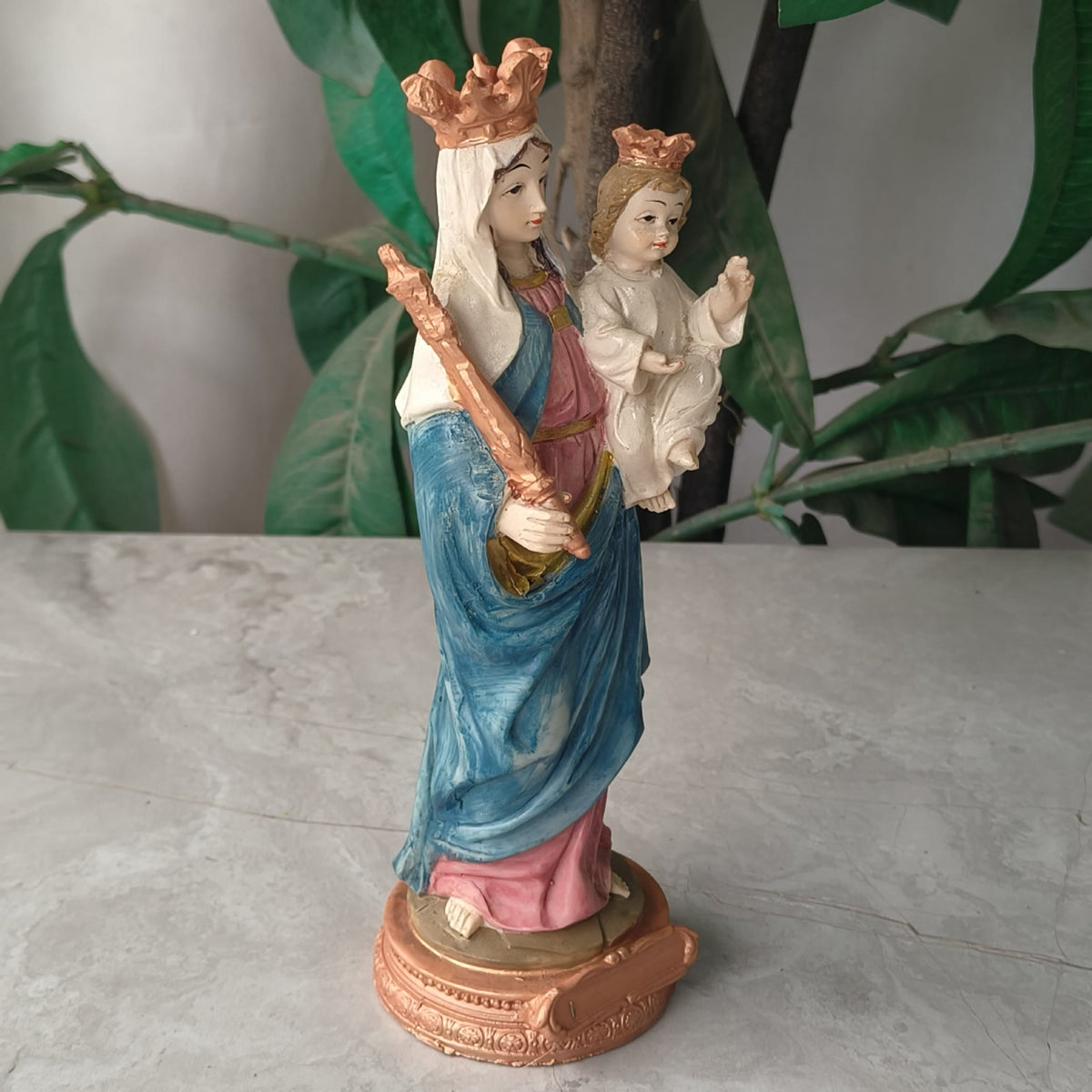 Madonna and Child Resin Ornament – Sacred Faith Desktop Decor