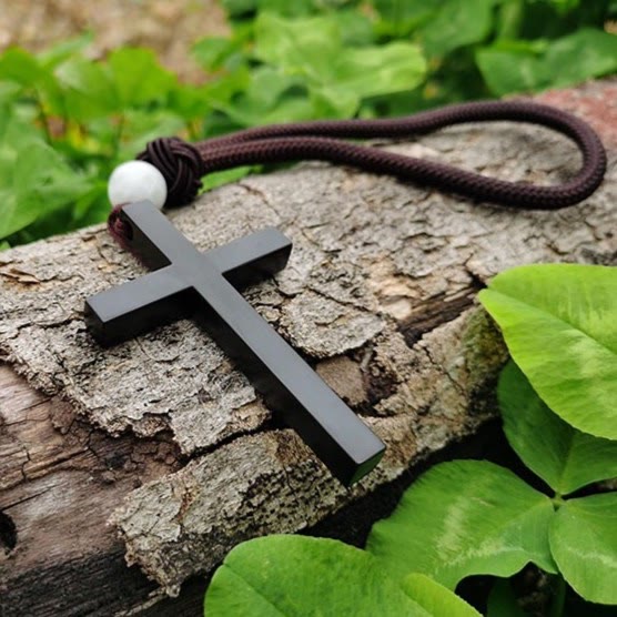 Tri-Color Cross Car Pendant – Steel Spiritual Hanging Ornament