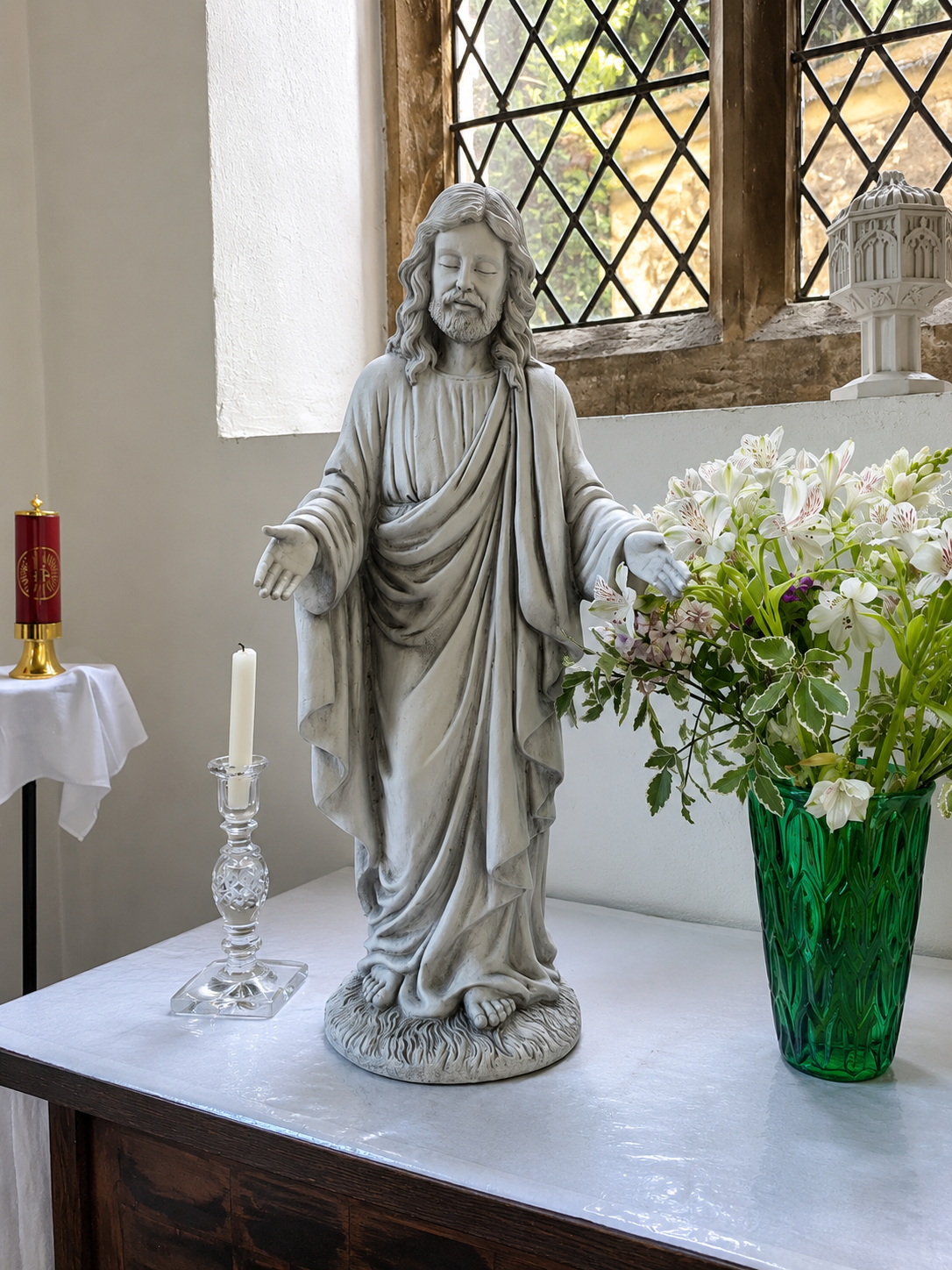 Resin Garden Statue Religious Ornament – Weatherproof Outdoor Décor