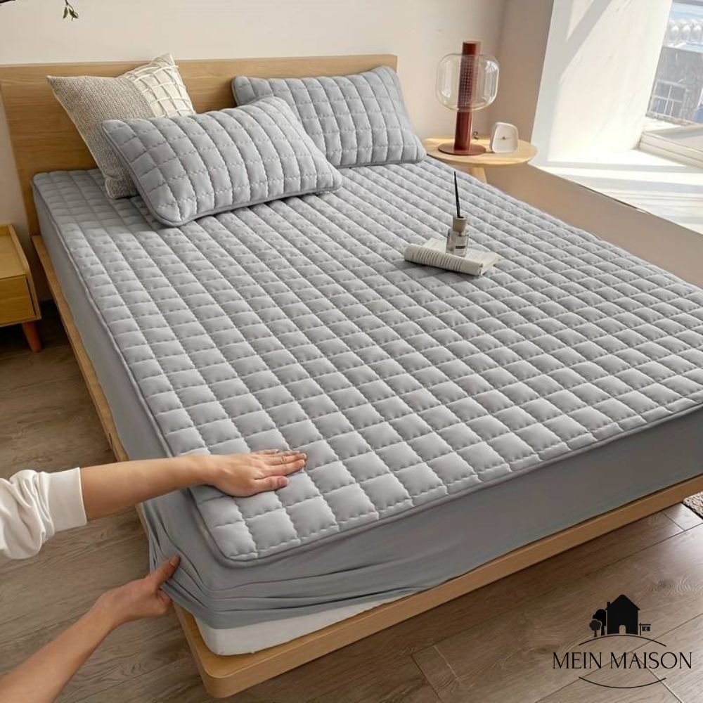 Waterproof Mattress Protector – Breathable Polyester Cover
