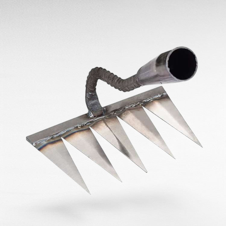 Steel Garden Rake with Deep Root Extraction – LawnLiberator